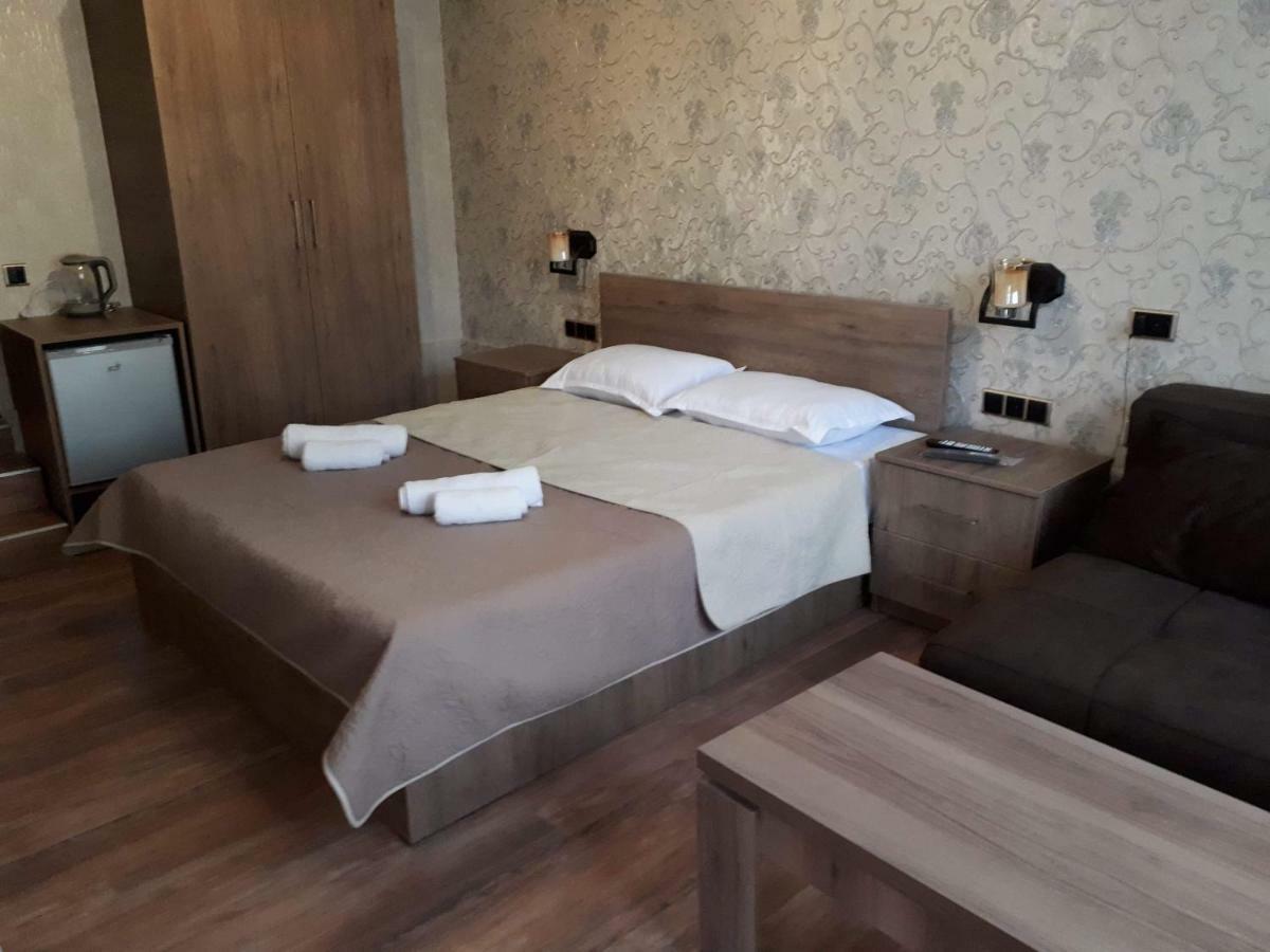 House Lia Hotel Borjomi Exterior photo
